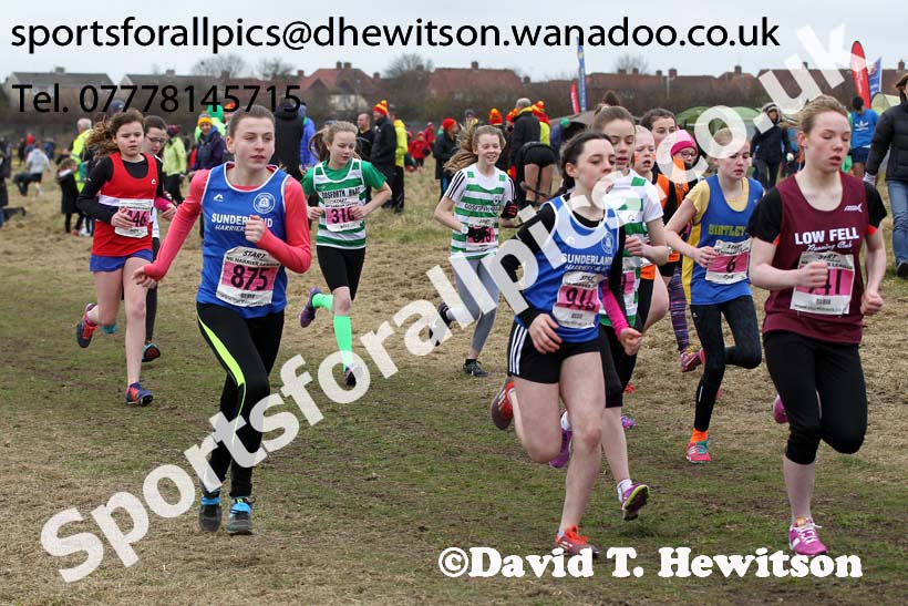 Girls under-13s Start Fitness NEHL, Wrekenton, Gateshead. Photo: David T. Hewitson/Sports for All Pics